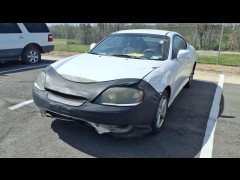 BUY HYUNDAI TIBURON 2005 2DR CPE GS I4 4-SPD AUTO, Paragould Auto Auction